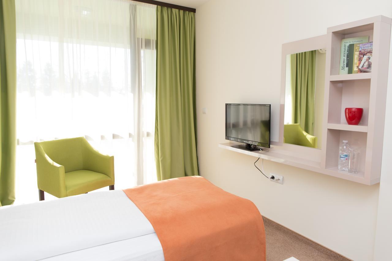 Hotel-Clinic Dr. Gechevi Pavel Banya Esterno foto