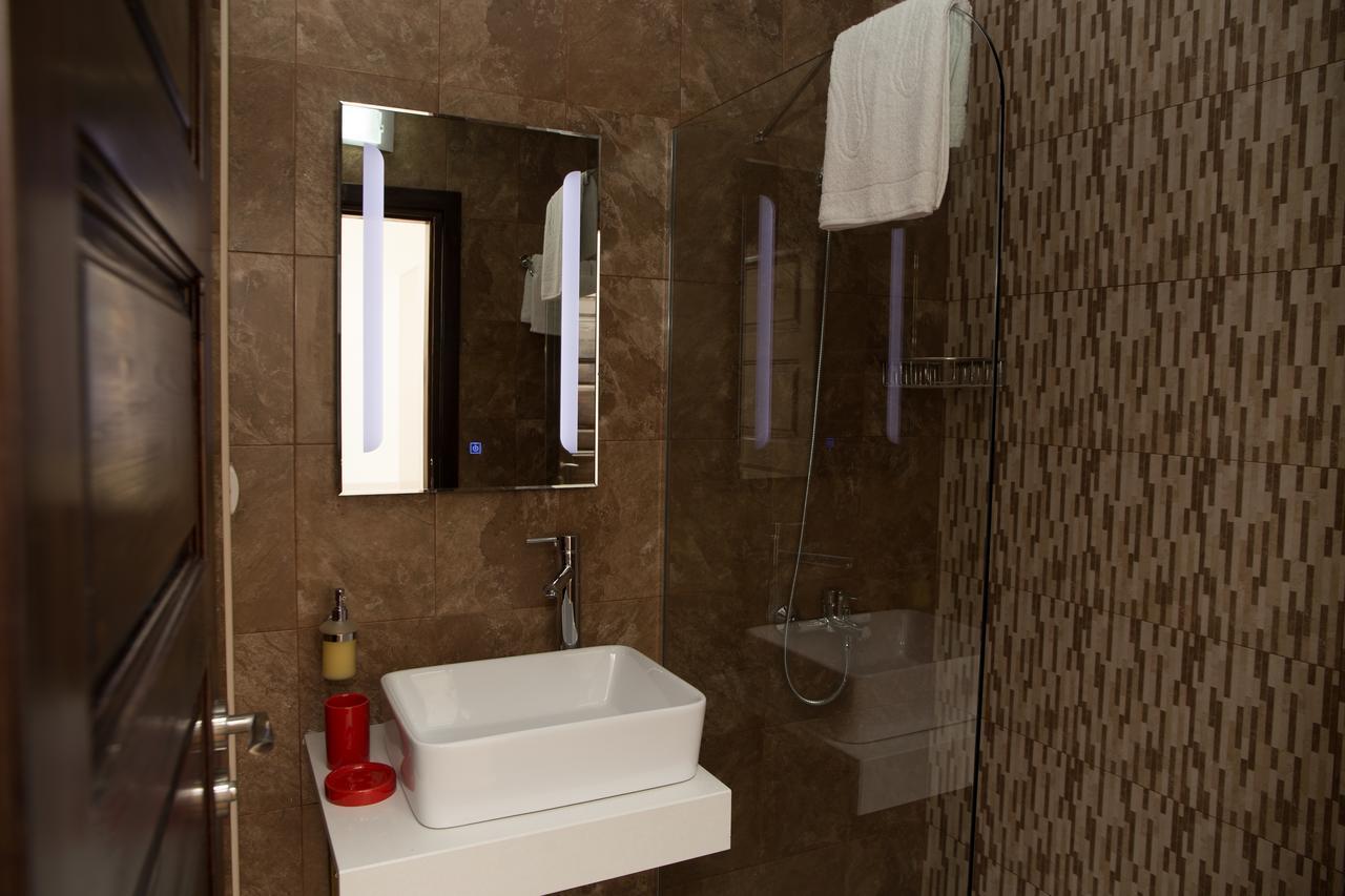 Hotel-Clinic Dr. Gechevi Pavel Banya Esterno foto