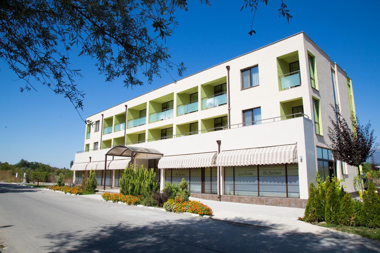 Hotel-Clinic Dr. Gechevi Pavel Banya Esterno foto
