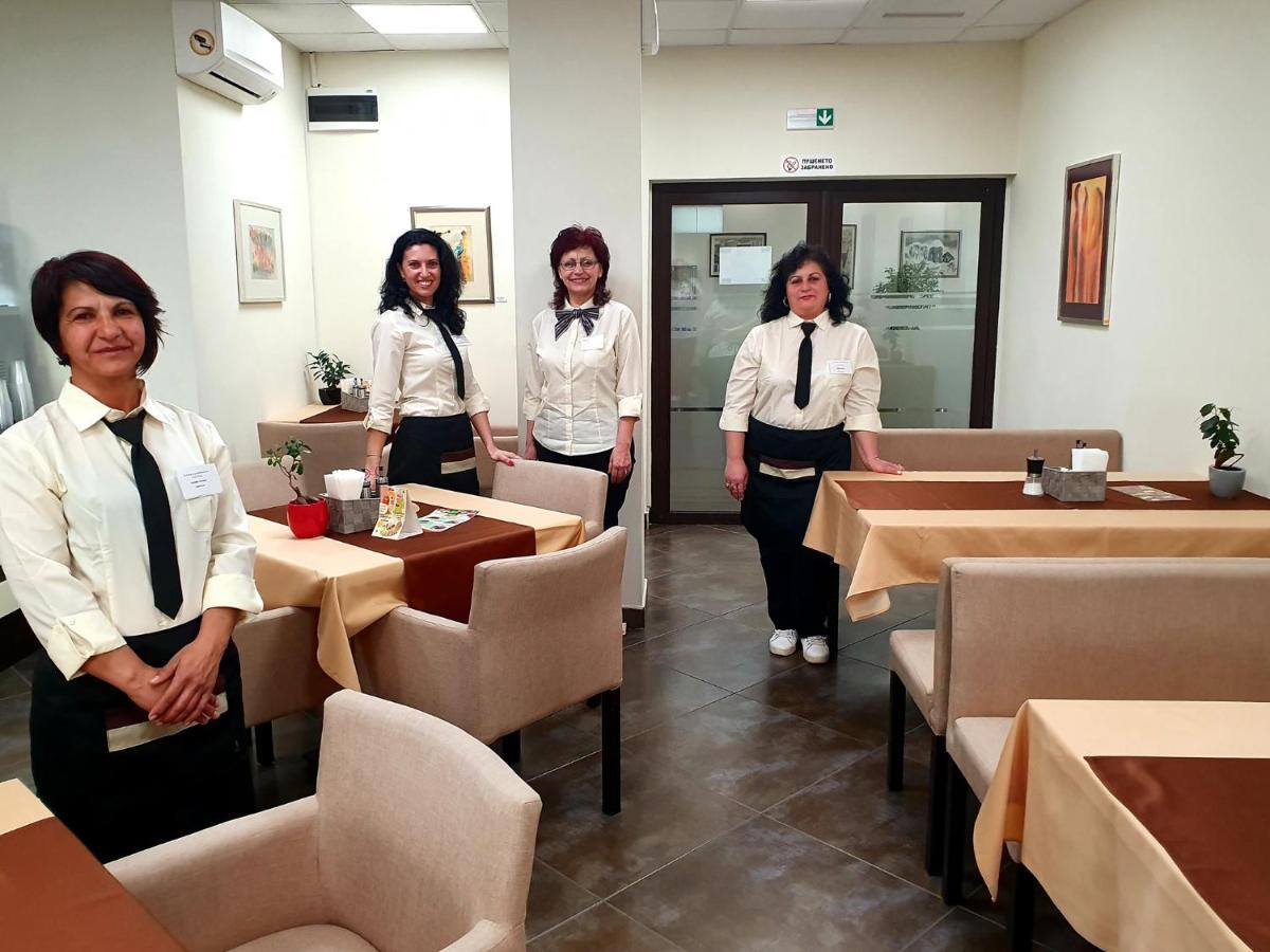 Hotel-Clinic Dr. Gechevi Pavel Banya Esterno foto